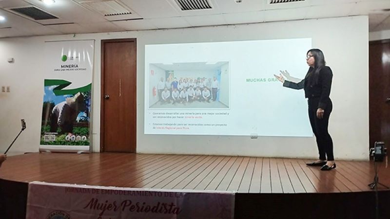 Rio Blanco Copper participe à la première conférence en soutien aux femmes journalistes et aux actrices sociales