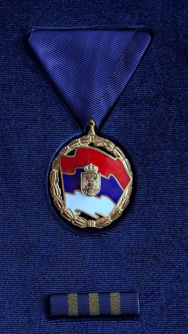 Le fondateur de Zijin reçoit les honneurs de l'État serbe pour sa contribution au développement industriel 